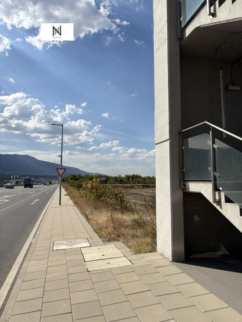 À venda  Trama Sofia , Malinova dolina , 6000 m² | 60501901 - imagem [2]