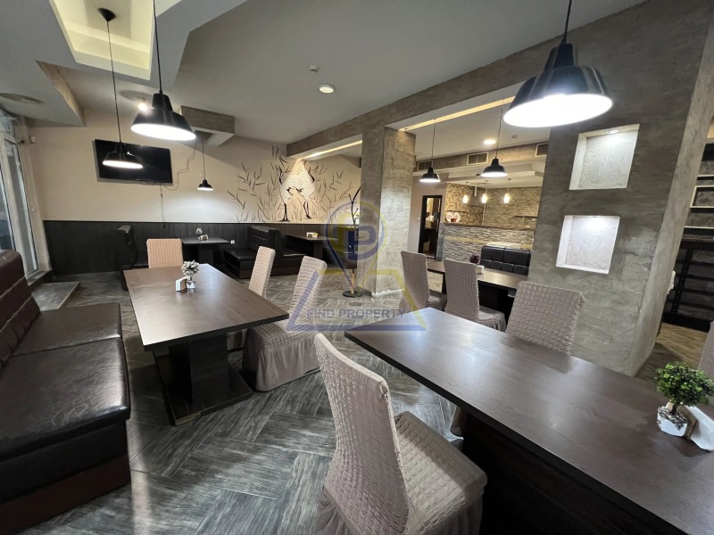 Продава ЗАВЕДЕНИЕ в град Бургас, Славейков - 246 кв.м / 199 900 € » 390 970.42 лв., ФАЙНД ПРОПЪРТИ