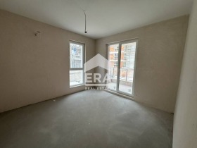 2 bedroom Vinitsa, Varna 4