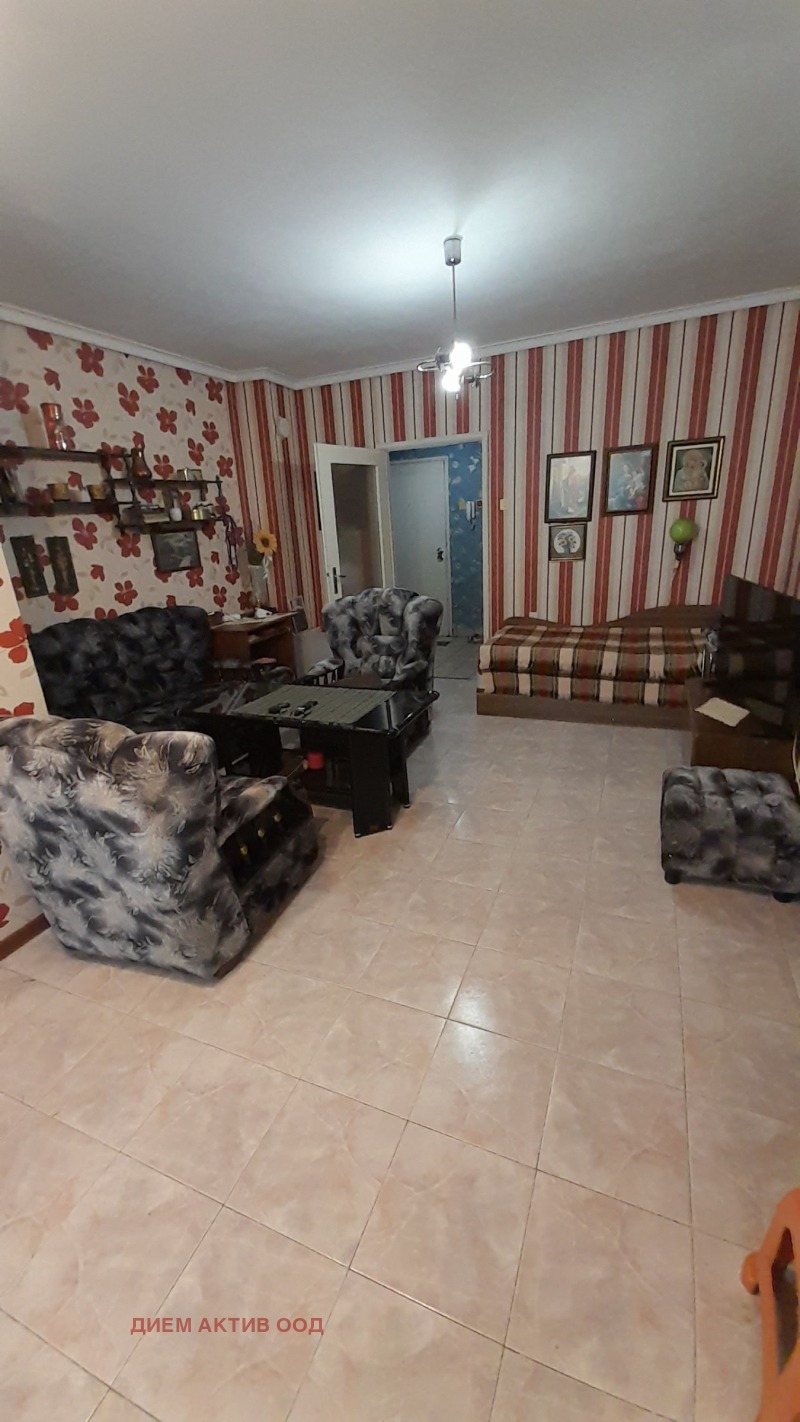 In vendita  1 camera da letto Sofia , Slatina , 74 mq | 31637081 - Immagine [2]