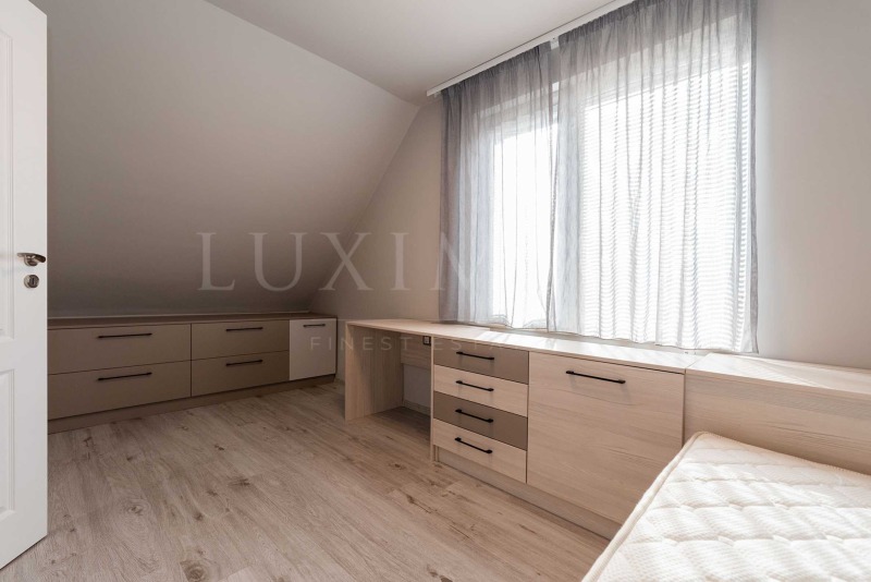 Te koop  Maisonnette Sofia , Krasna poljana 3 , 130 m² | 55507332 - afbeelding [11]