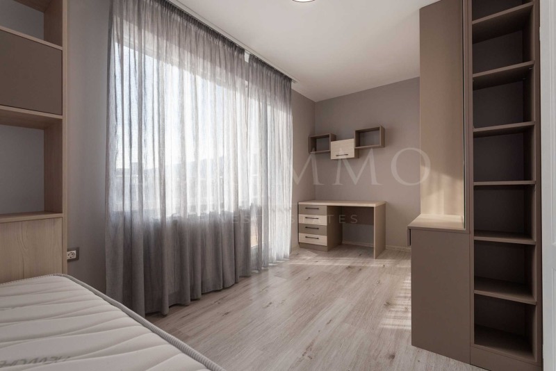 Te koop  Maisonnette Sofia , Krasna poljana 3 , 130 m² | 55507332 - afbeelding [9]