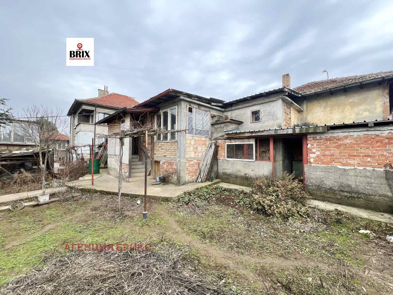 Продава  Къща град Русе , Средна кула , 139 кв.м | 61054792 - изображение [2]