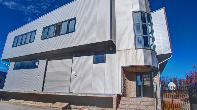 Продава  Склад област София , с. Златуша , 5100 кв.м | 54919955 - изображение [3]