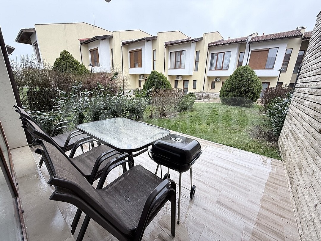 Продава КЪЩА, гр. Балчик, област Добрич, снимка 12 - Къщи - 54122147