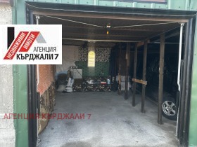 Hus Opalsjensko, region Kardzhali 2
