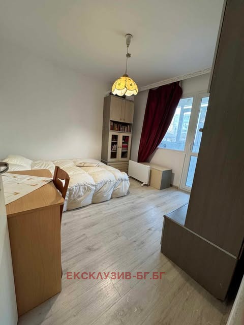 Продава  4-стаен град Шумен , Добруджански , 82 кв.м | 29250920 - изображение [9]