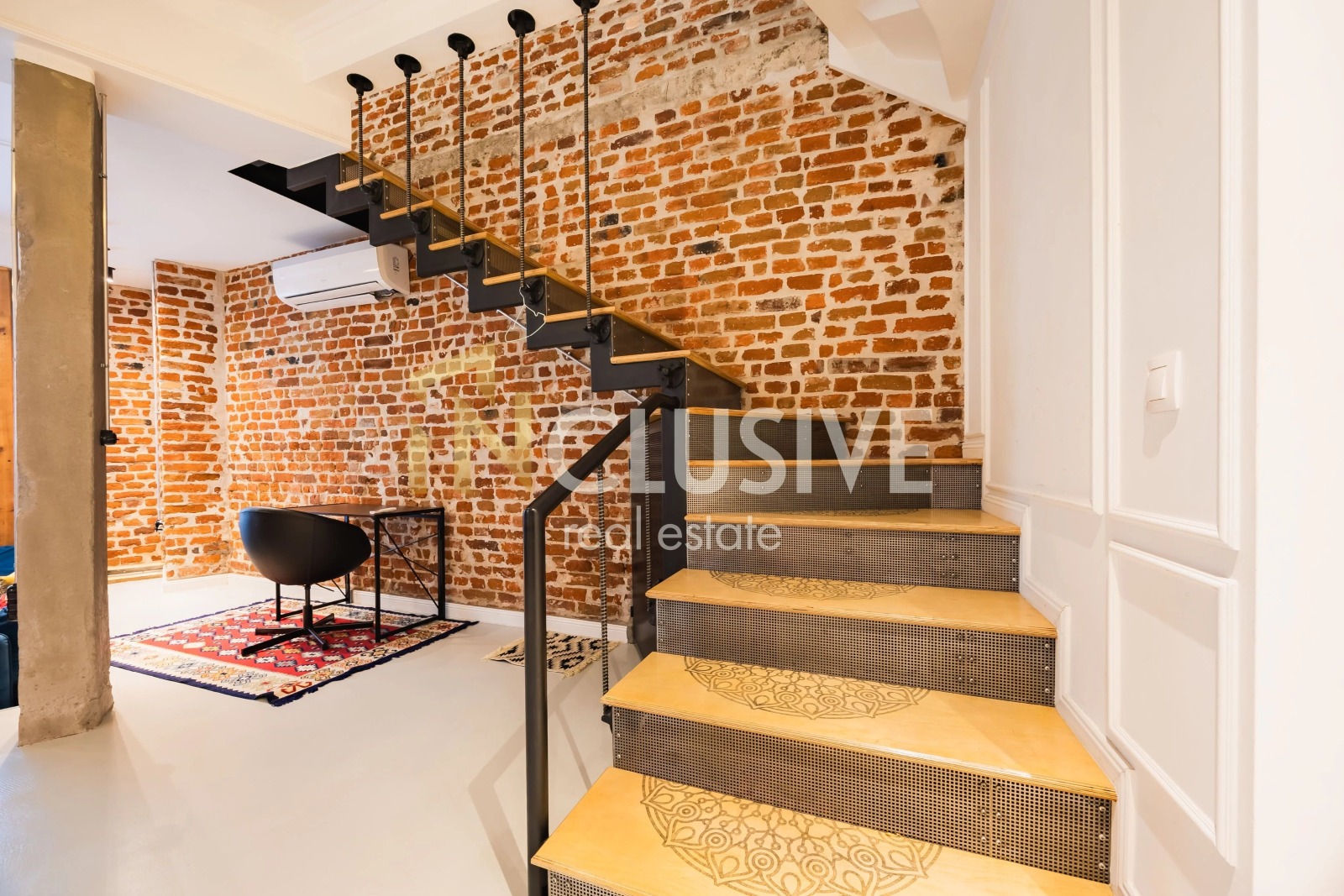 Продава КЪЩА, гр. София, Център, снимка 15 - Къщи - 55098757