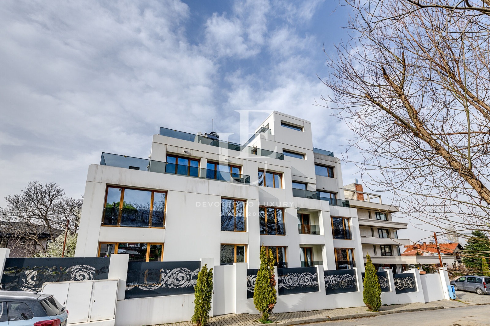 Продава ХОТЕЛ, гр. София, Драгалевци, снимка 2 - Хотели - 55585697