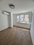 Продава  4-стаен град Варна , Зимно кино Тракия , 88 кв.м | 98379291 - изображение [15]