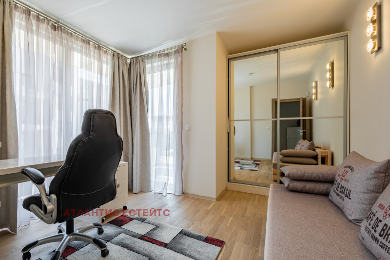 Til salg  Hus Burgas , Sarafovo , 187 kvm | 58634430 - billede [10]