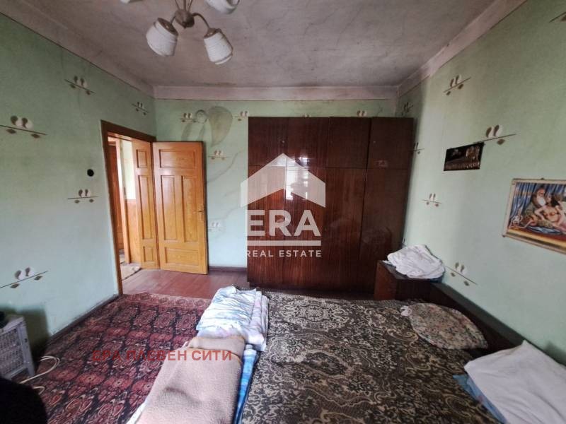 Продава КЪЩА, гр. Червен бряг, област Плевен, снимка 9 - Къщи - 52201483