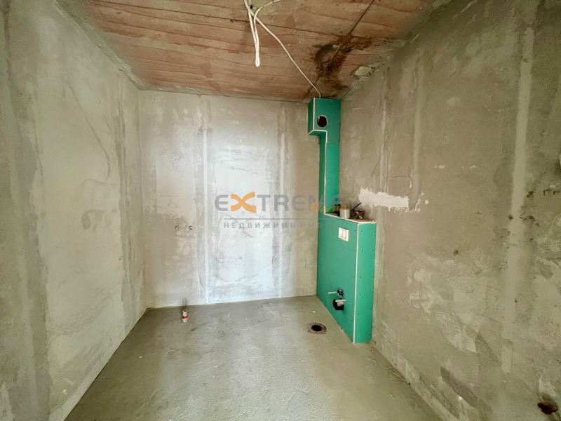 Продава 4-СТАЕН, гр. Варна, Свети Никола, снимка 10 - Апартаменти - 52427357