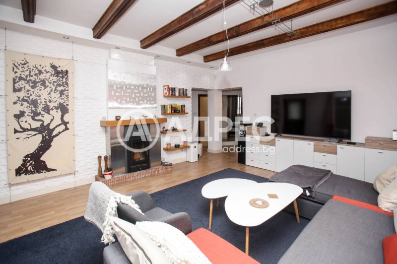 Продава МНОГОСТАЕН, гр. София, Център, снимка 2 - Апартаменти - 52693195