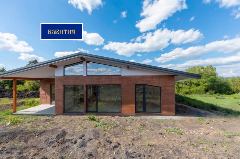 En venta  Casa región Sofia , Jerakovo , 147 metros cuadrados | 56095914