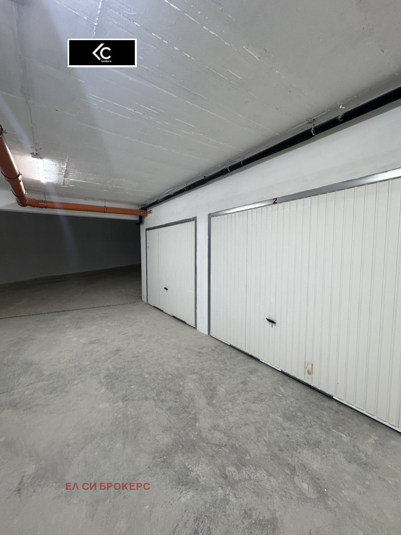 Продава ГАРАЖ, ПАРКОМЯСТО, гр. София, Овча купел, снимка 7 - Гаражи и паркоместа - 52367918