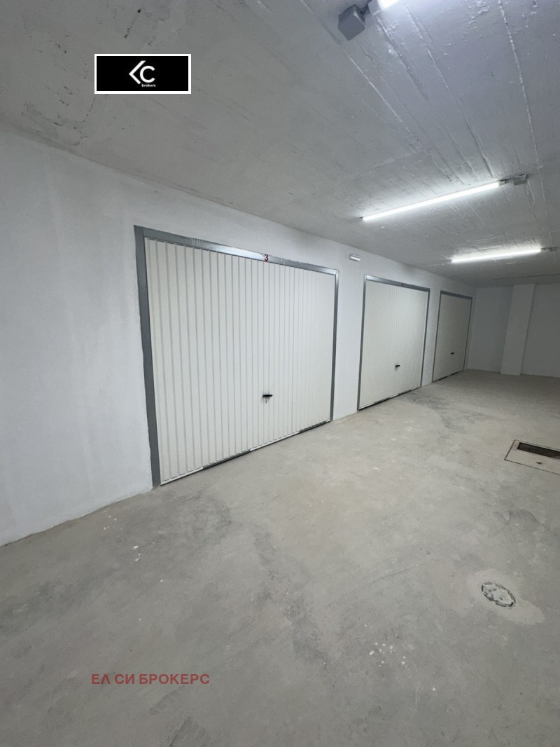 Продава ГАРАЖ, ПАРКОМЯСТО, гр. София, Овча купел, снимка 3 - Гаражи и паркоместа - 52367918