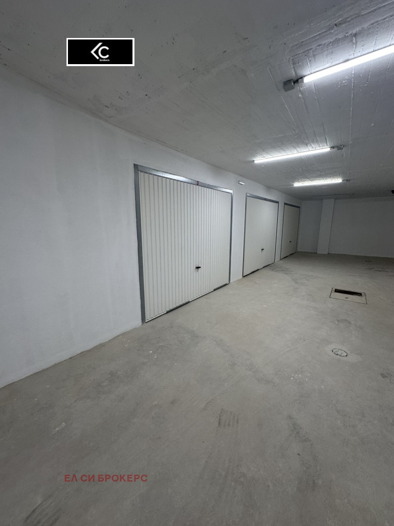 Продава ГАРАЖ, ПАРКОМЯСТО, гр. София, Овча купел, снимка 4 - Гаражи и паркоместа - 52367918