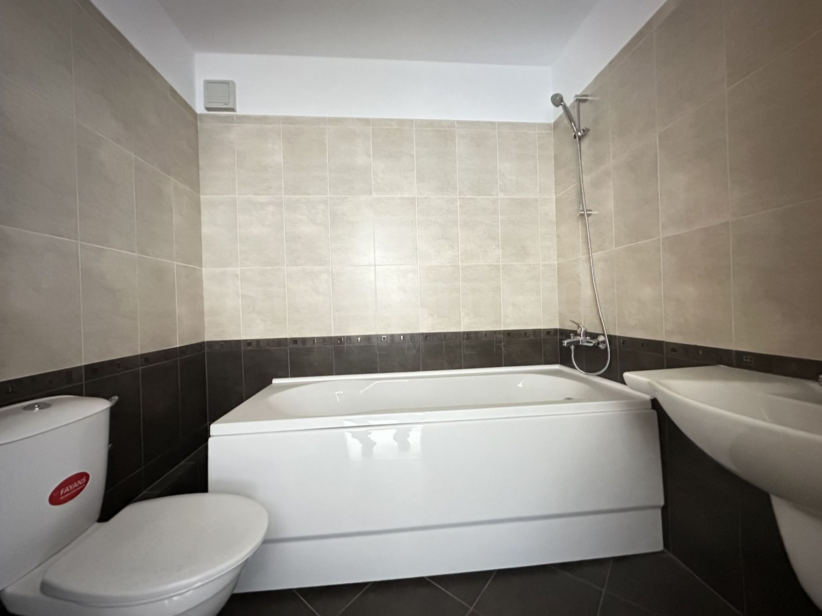 Продава 2-СТАЕН, гр. Разлог, област Благоевград, снимка 8 - Апартаменти - 53815059