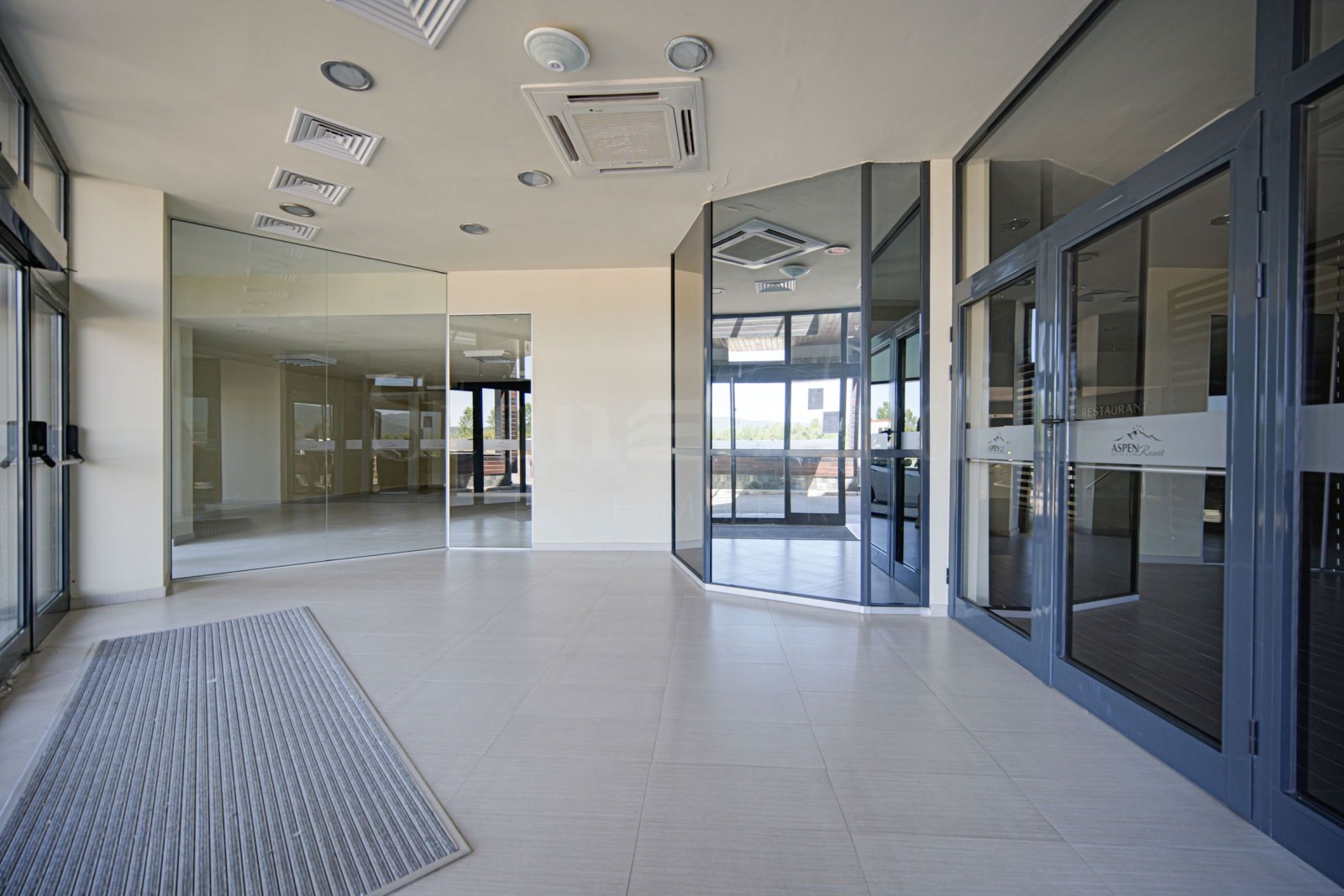 Продава 2-СТАЕН, гр. Разлог, област Благоевград, снимка 12 - Апартаменти - 53815059