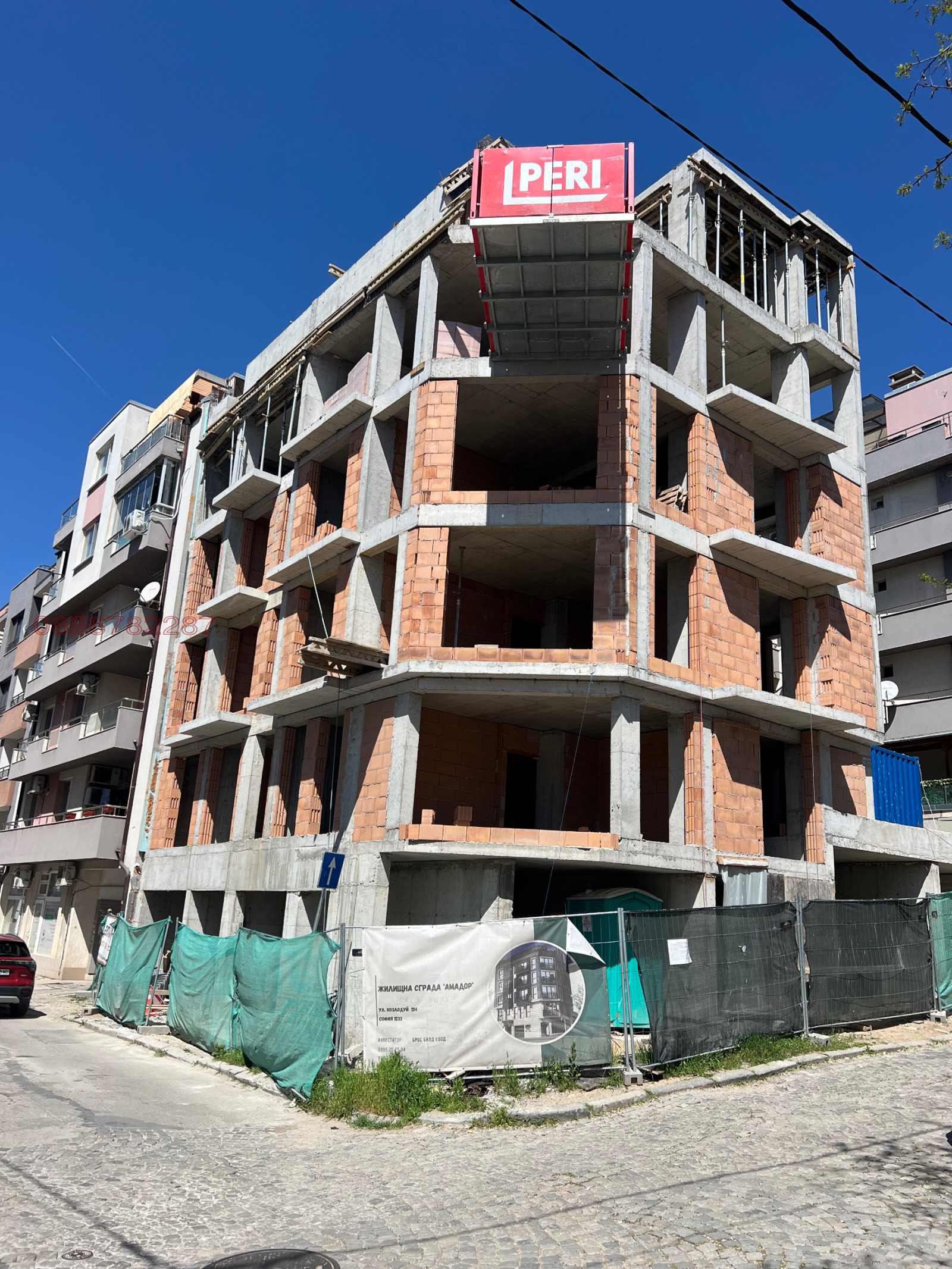Продава 3-СТАЕН, гр. София, Банишора, снимка 2 - Апартаменти - 54685660