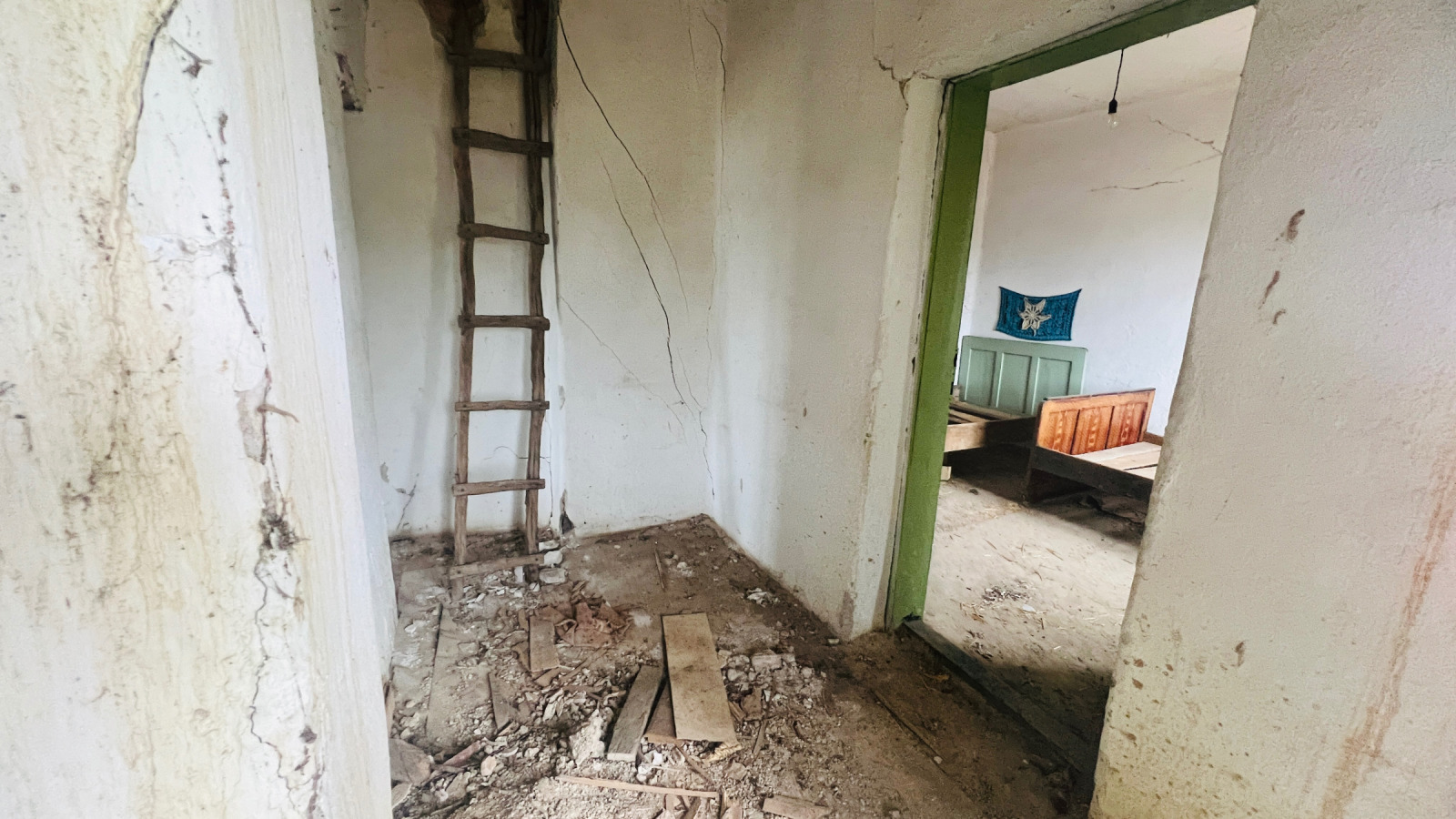 Продава КЪЩА, с. Стубел, област Монтана, снимка 8 - Къщи - 53797686