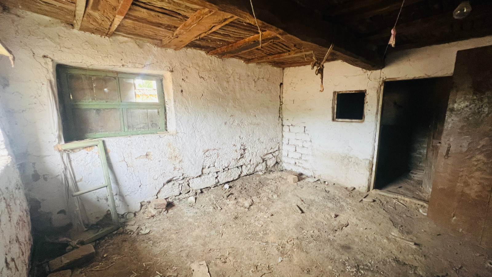 Продава КЪЩА, с. Стубел, област Монтана, снимка 4 - Къщи - 53797686