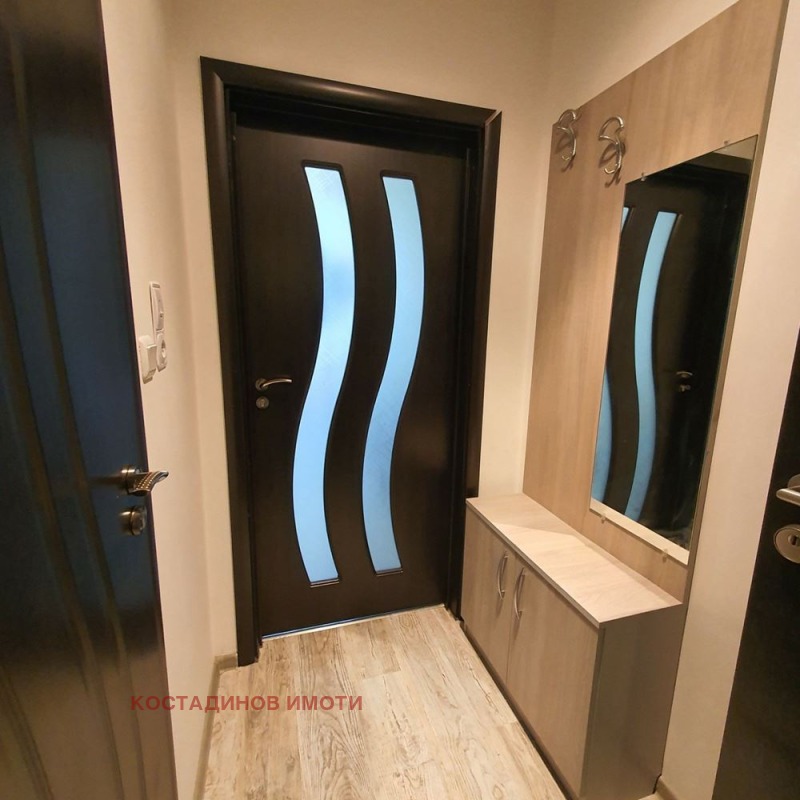 Na sprzedaż  Studio Plowdiw , Jużen , 37 mkw | 99469907 - obraz [5]