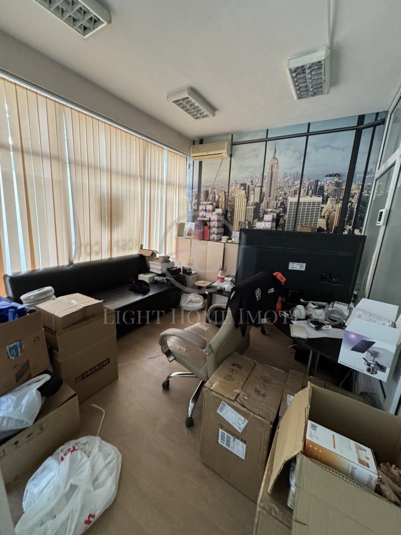 На продаж  Офіс Пловдив , Кючук Париж , 17 кв.м | 91748853