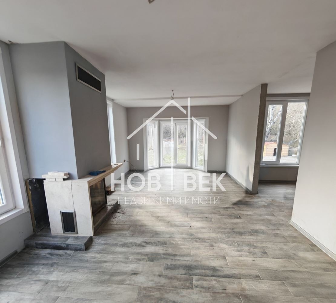 Продава КЪЩА, с. Долище, област Варна, снимка 3 - Къщи - 55400533