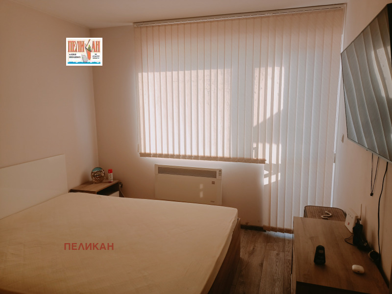 Продава 3-СТАЕН в град Велико Търново, Център - 80 кв.м / 140 000 € » 273 816.20 лв., ПЕЛИКАН