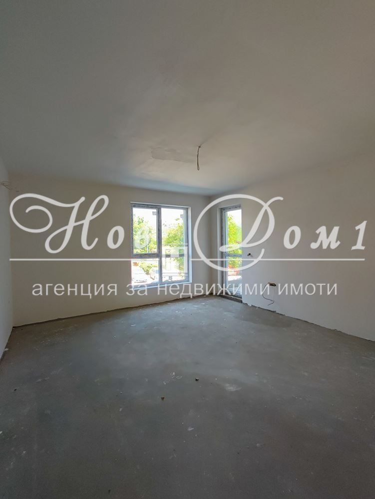 Продава 2-СТАЕН, гр. Варна, Лятно кино Тракия, снимка 2 - Апартаменти - 52447878