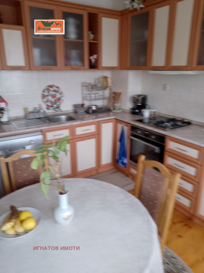 Продаја  2 спаваће собе Пазарджик , Центар , 83 м2 | 54191435