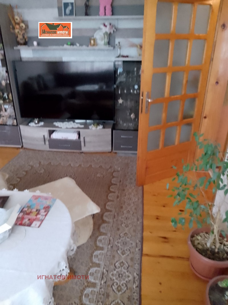 Продаја  2 спаваће собе Пазарджик , Центар , 83 м2 | 54191435 - слика [5]