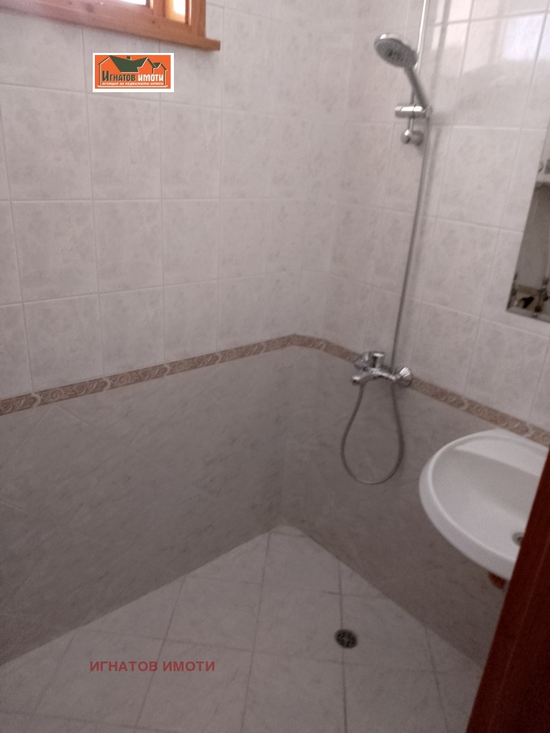 Продаја  2 спаваће собе Пазарджик , Центар , 83 м2 | 54191435 - слика [12]
