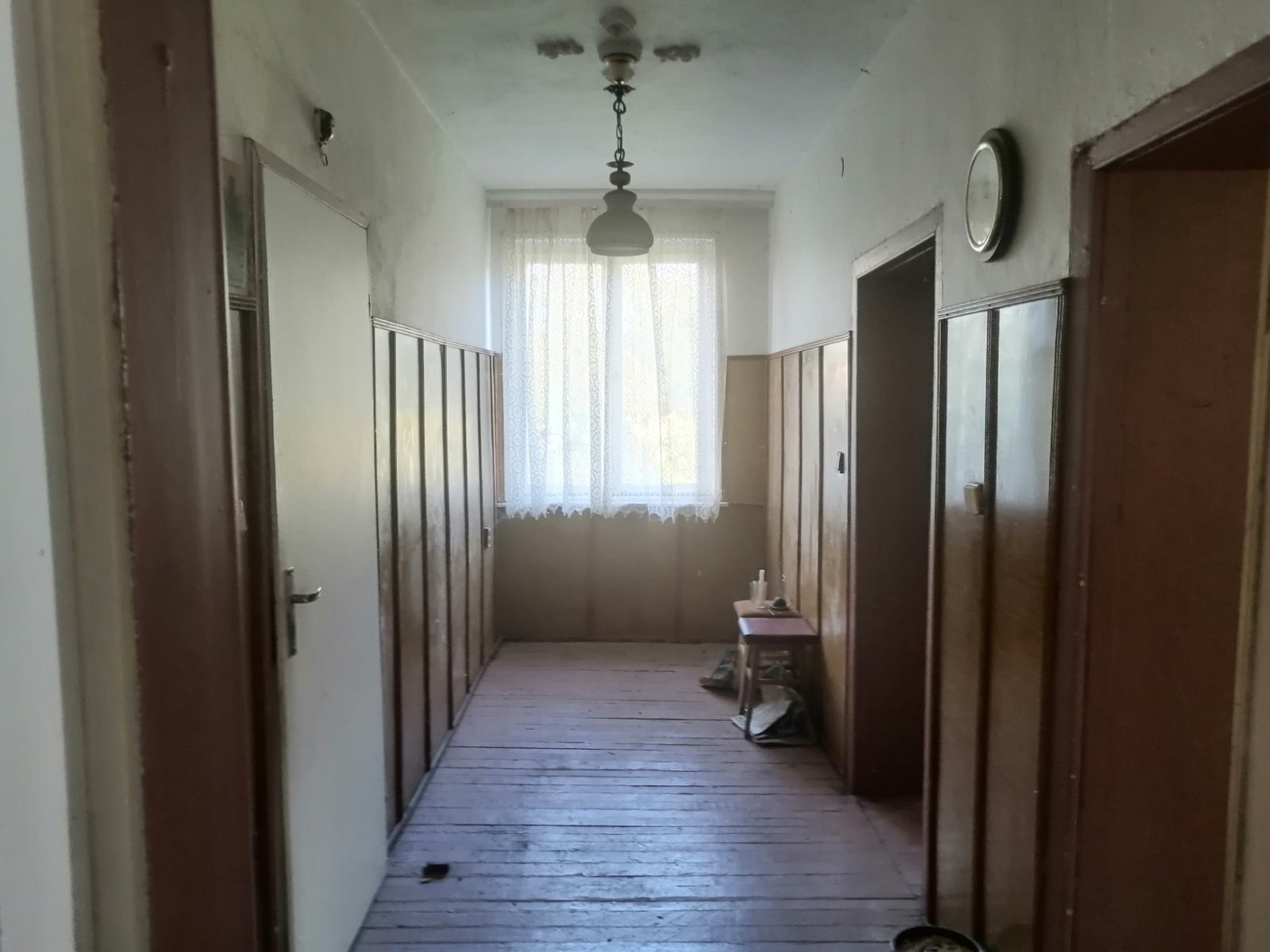 Продава ЕТАЖ ОТ КЪЩА, с. Берсин, област Кюстендил, снимка 5 - Етаж от къща - 55595621