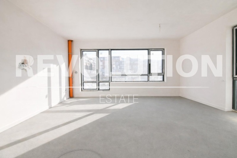 Продава 2-СТАЕН в град София, Студентски град - 102 кв.м / 208 078 € » 406 965.19 лв., РЕВОЛЮШЪН ЕСТЕЙТ