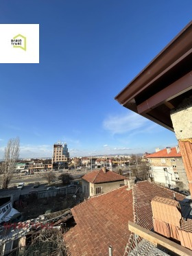 Продажба на имоти в Левски, град София — страница 3 - изображение 3 
