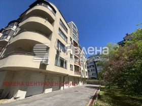 МНОГОСТАЕН, 306 m2