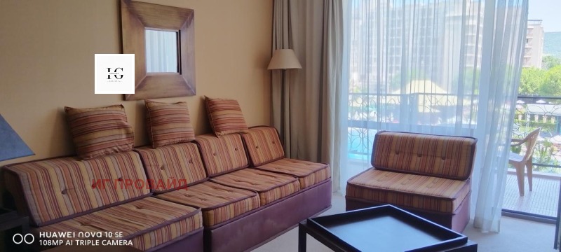 En venta  1 dormitorio región Burgas , k.k. Slanchev bryag , 69 metros cuadrados | 39973965 - imagen [3]