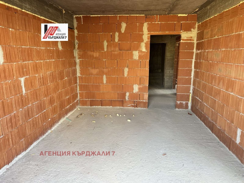 Продается  2 спальни Кърджали , Възрожденци , 109 кв.м | 11839360 - изображение [10]