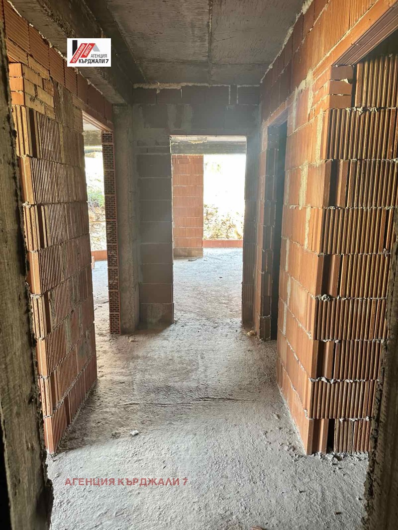 Продается  2 спальни Кърджали , Възрожденци , 109 кв.м | 11839360