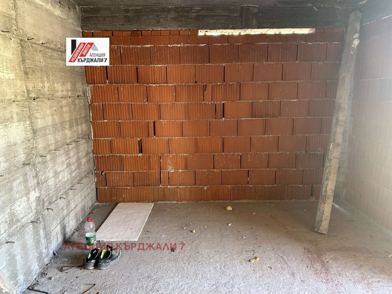 Продается  2 спальни Кърджали , Възрожденци , 109 кв.м | 11839360 - изображение [5]