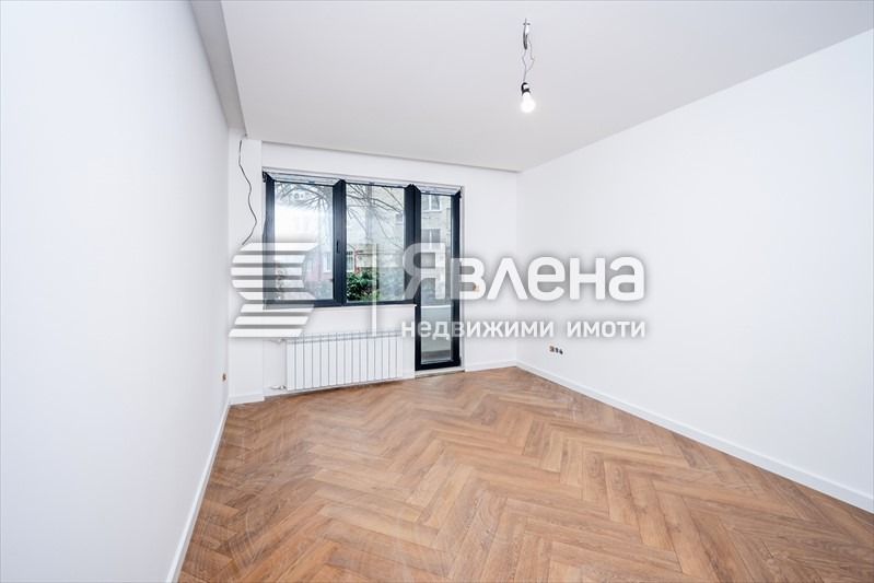 Продава 3-СТАЕН, гр. София, Център, снимка 5 - Апартаменти - 55893770