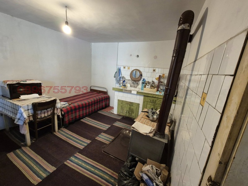 Продава  Къща област Плевен , с. Сухаче , 200 кв.м | 77613617 - изображение [7]