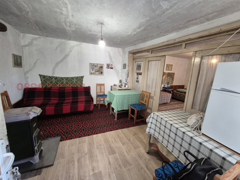 Продава  Къща област Плевен , с. Сухаче , 200 кв.м | 77613617 - изображение [9]