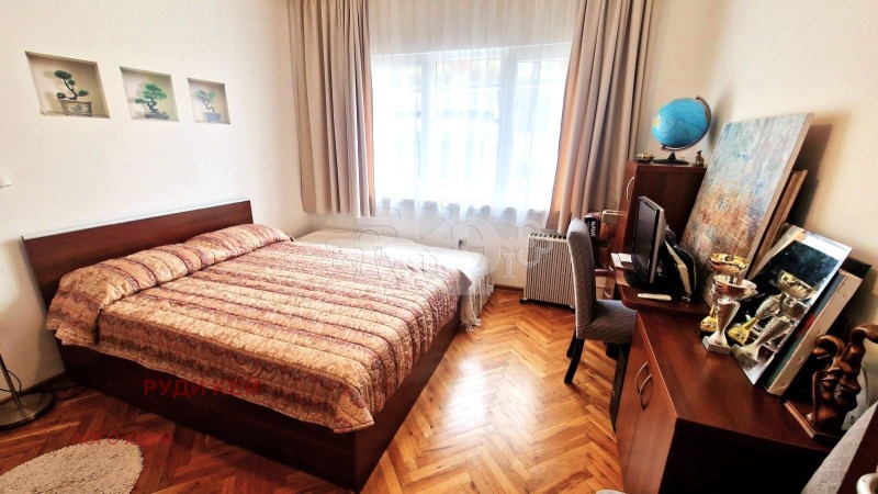 Продава 4-СТАЕН, гр. Варна, Гръцка махала, снимка 11 - Aпартаменти - 49161562