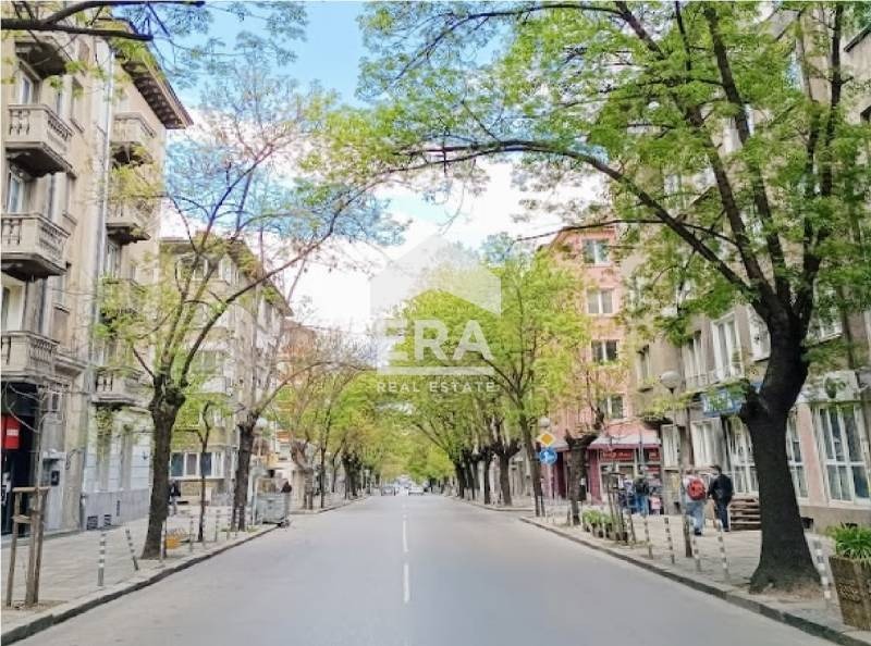 Продава 4-СТАЕН, гр. София, Оборище, снимка 13 - Апартаменти - 52318462