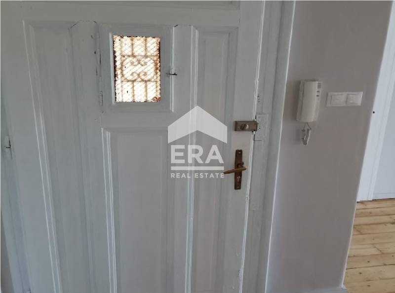 Продава 4-СТАЕН, гр. София, Оборище, снимка 12 - Апартаменти - 52318462