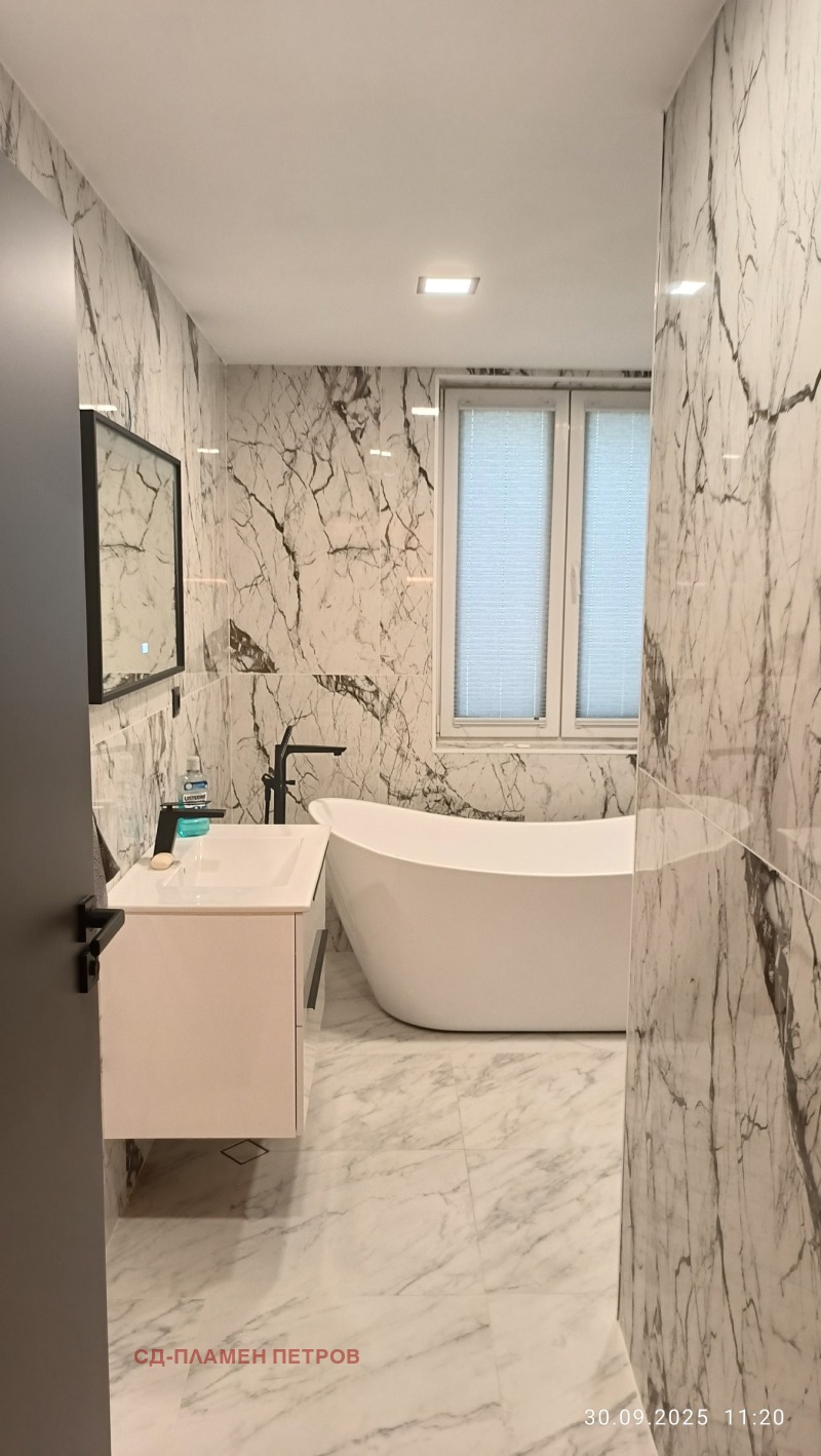 For Sale  3+ bedroom Shumen , Tsentar , 150 sq.m | 46327672 - image [13]